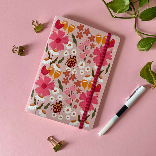 Libreta Florecer rosada - Cami Rojas Letelier